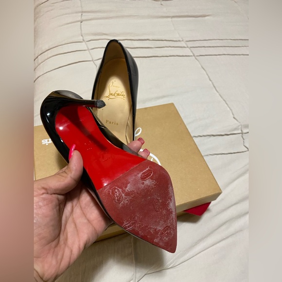 RED BOTTOMS CLASSIC 4.5 inch heels
Worn 1 time,  in excellent condition. - Picture 4 of 6